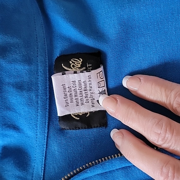 Bob Mackie - Picture 9 of 9